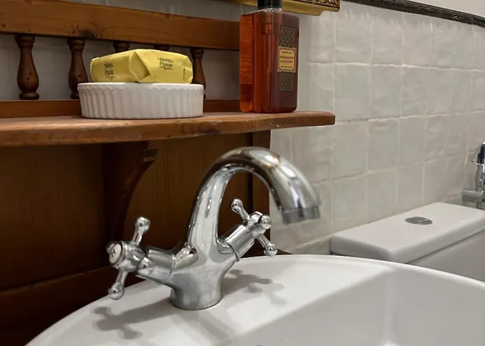 Casa Jaramago חרז